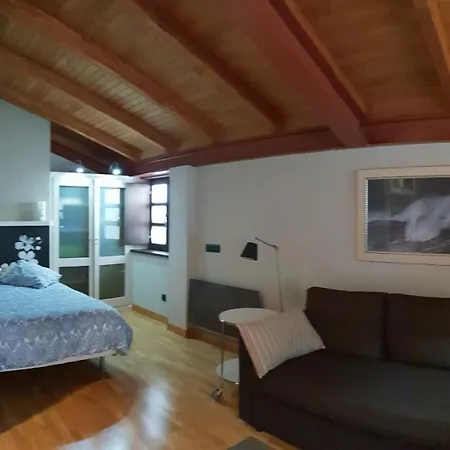 - Recep H Isabel * Кудильеро