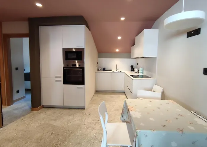 - Recep H Isabel Appartement *